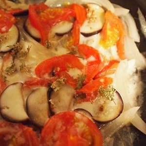 片付け簡単フライパンで作る茄子のチーズ焼き